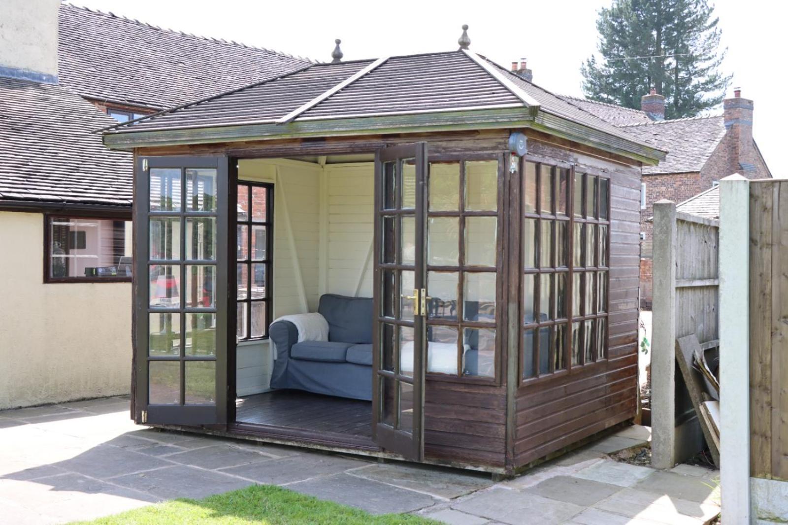 Malthouse Farm Cottage Studio Dilhorne ภายนอก รูปภาพ